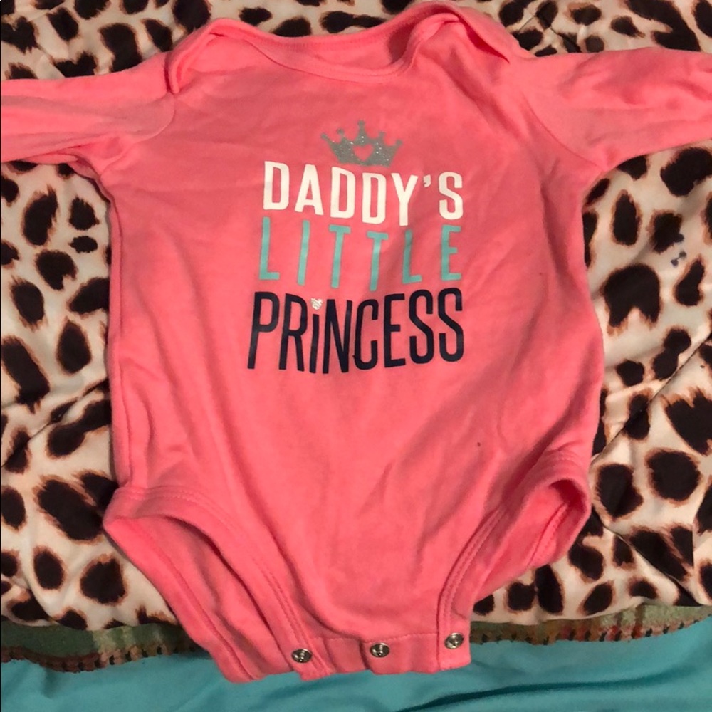 Daddy’s little princess onesie